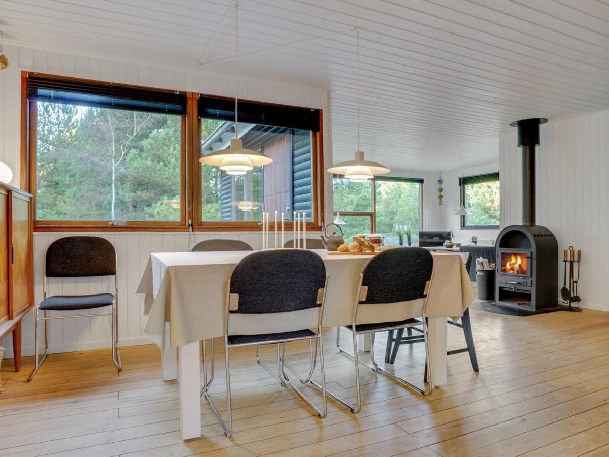 Holiday Home Antoinetta - 900M From The Sea In Nw Jutland By Interhome Saltum Buitenkant foto